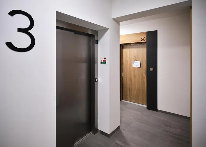 Luxusowy Staszica * 코잘린